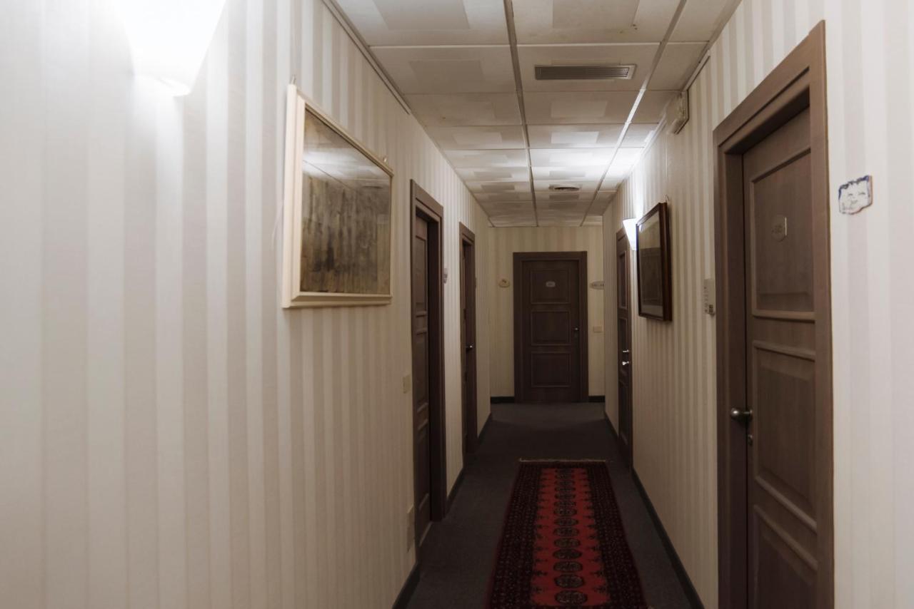 Hotel Marisa ألبينغا المظهر الخارجي الصورة
