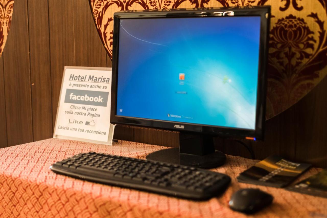 Hotel Marisa ألبينغا المظهر الخارجي الصورة