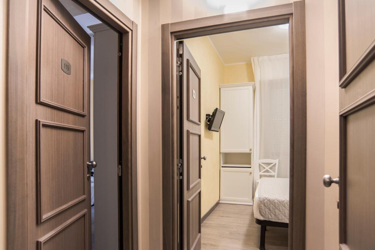 Hotel Marisa ألبينغا المظهر الخارجي الصورة